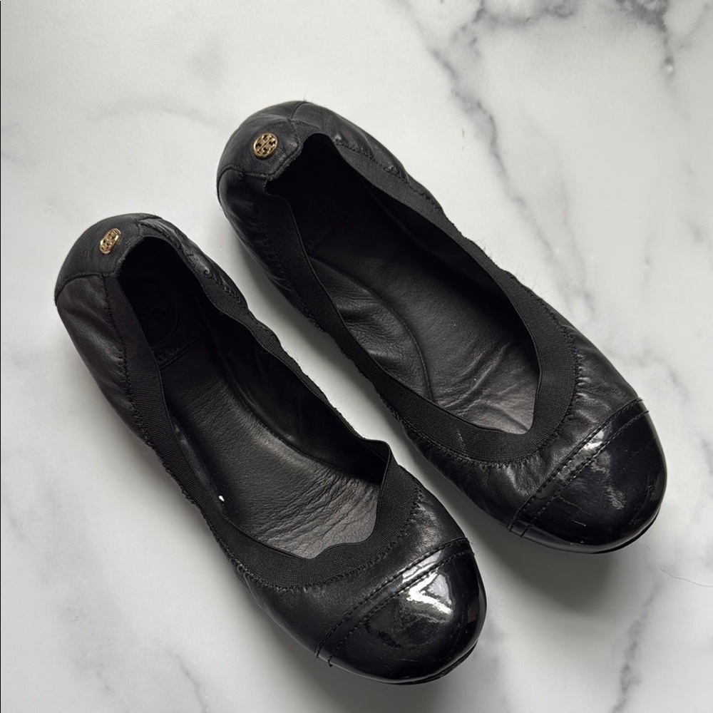 Tory Burch Black Ballet Flats with Logo Detail